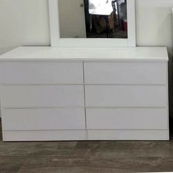 Dresser And Mirror New 