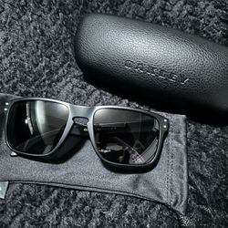 Authentic Oakley Holbrook 