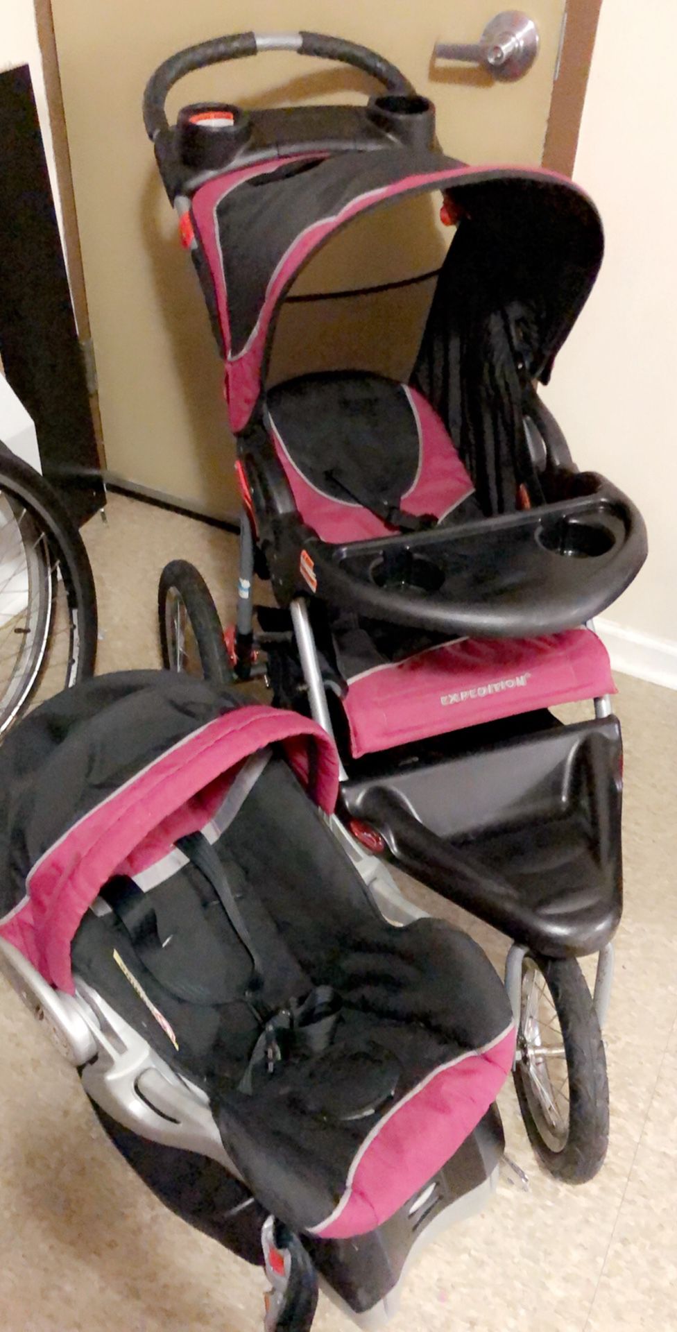 Expedition jogger travel system