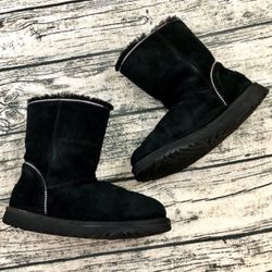 Silver Chain Suede UGG Black Boots