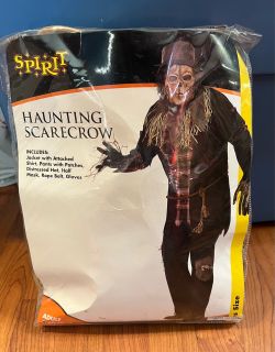 New COSTUME! never used. Adult XXL-retail $64.99. Asking $25  Includes everything  Pick Up Lakewood