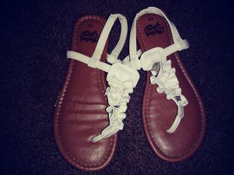 Toddler Girls Size 12 Faded Glory Sandals