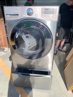 LG TrueSteam Sensor Dry Front-Load Dryer