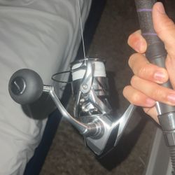 Shimano Stradic 5k Paired With 8ft Heavy Phionex Rod