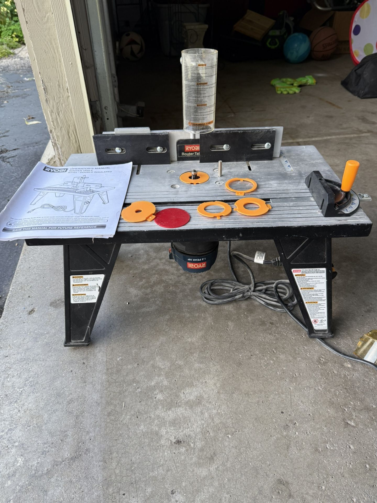 Ryobi Router Table W/ Router 1-1/2 Hp Peak R161