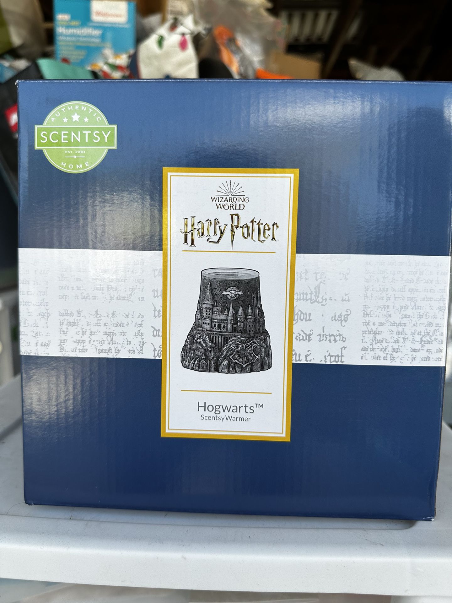 Hogwarts Scentsy Warmer