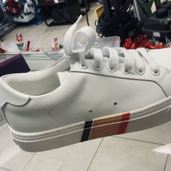 BURBERRY SHOES 