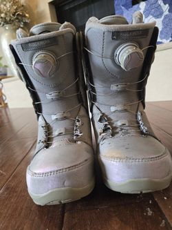 Gray Iridescent RIDE X HERA Women's Snowboard Boots Size 9W 