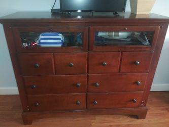 5 piece Bedroom set.