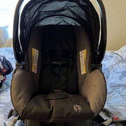 Baby Trend Infant Car seat 