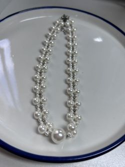 Shell Pearl Necklace