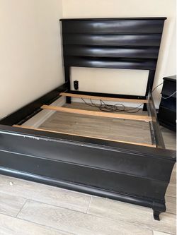 Used Full Size Bedroom Set