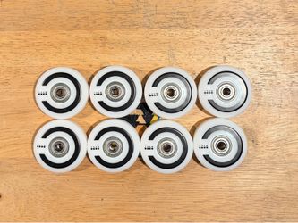 8x brand new white Them Wheels for inline skating / rollerblading
