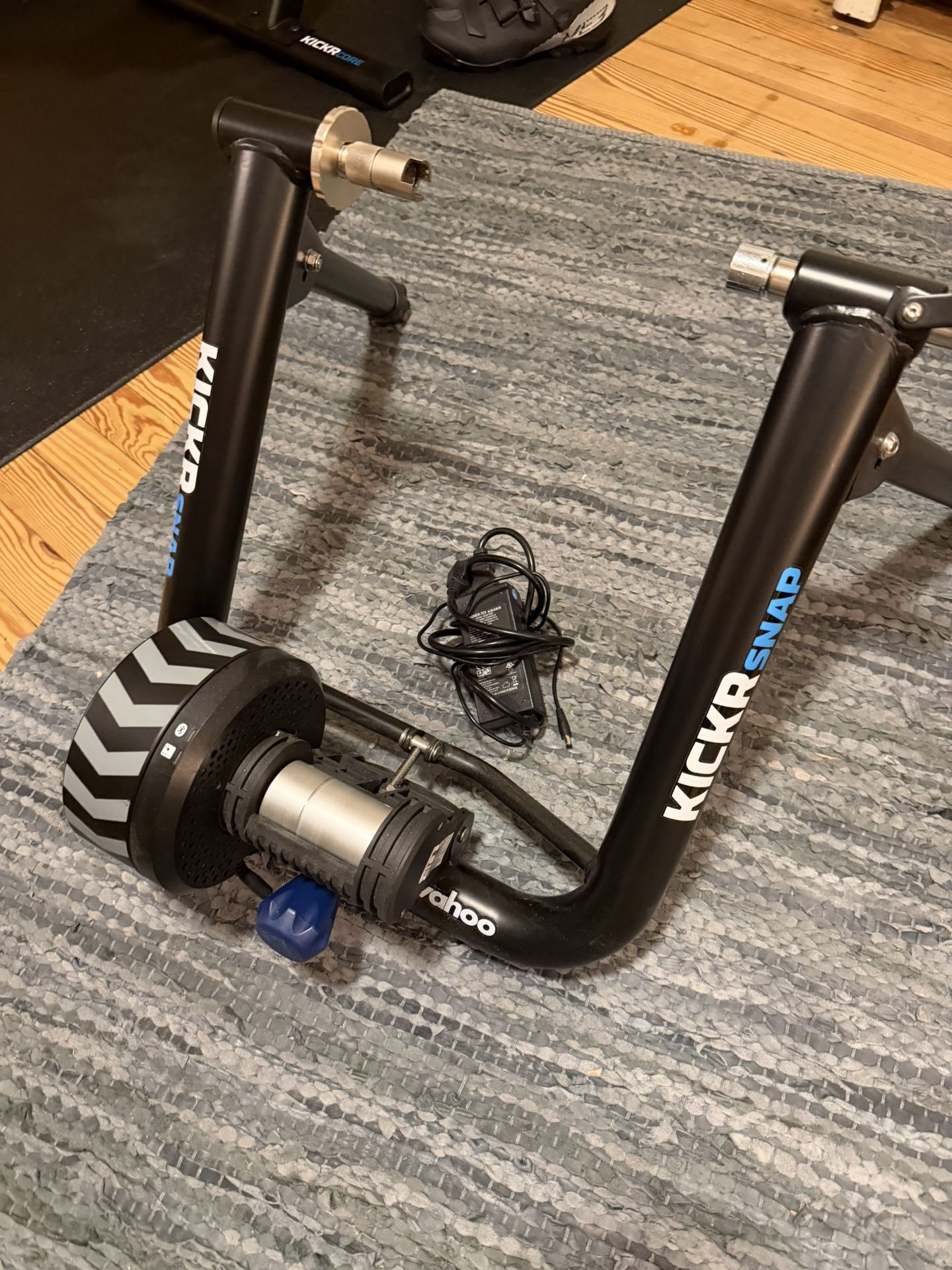 Wahoo Kickr Snap Bike Trainer