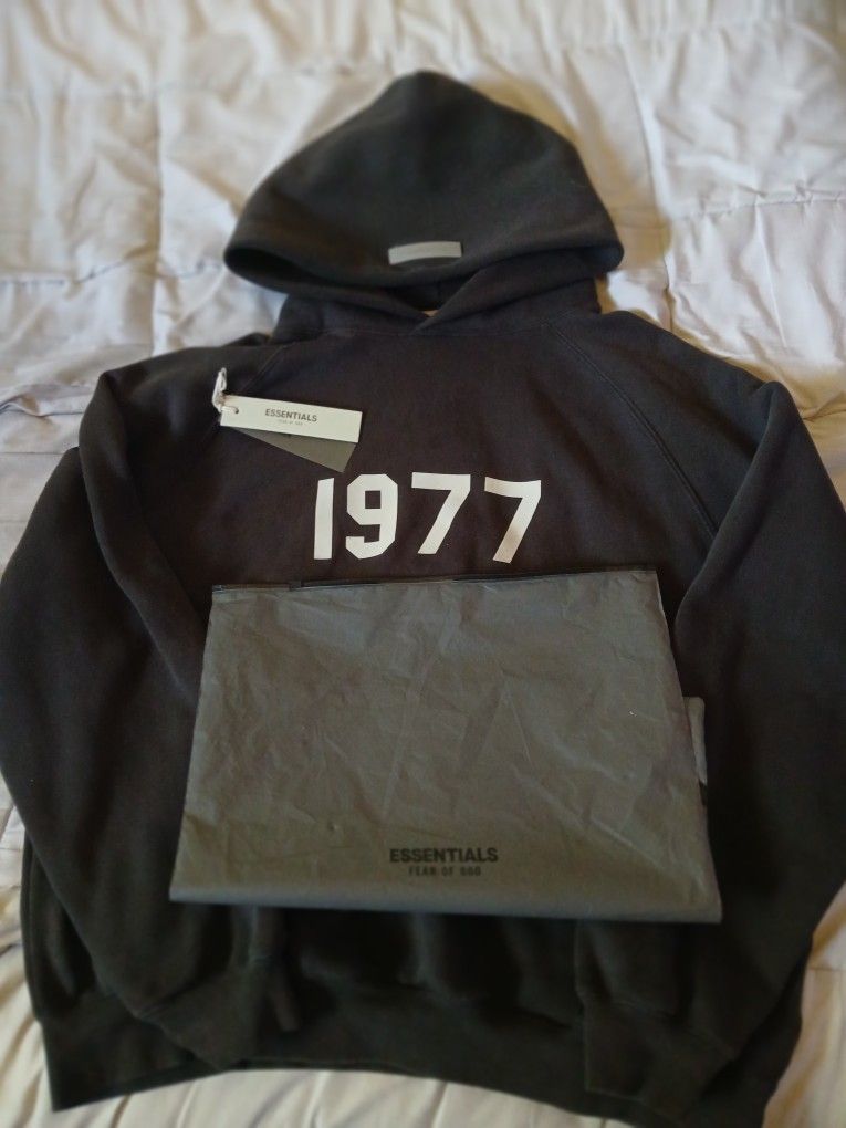 Fear Of God Essentials Size XL New