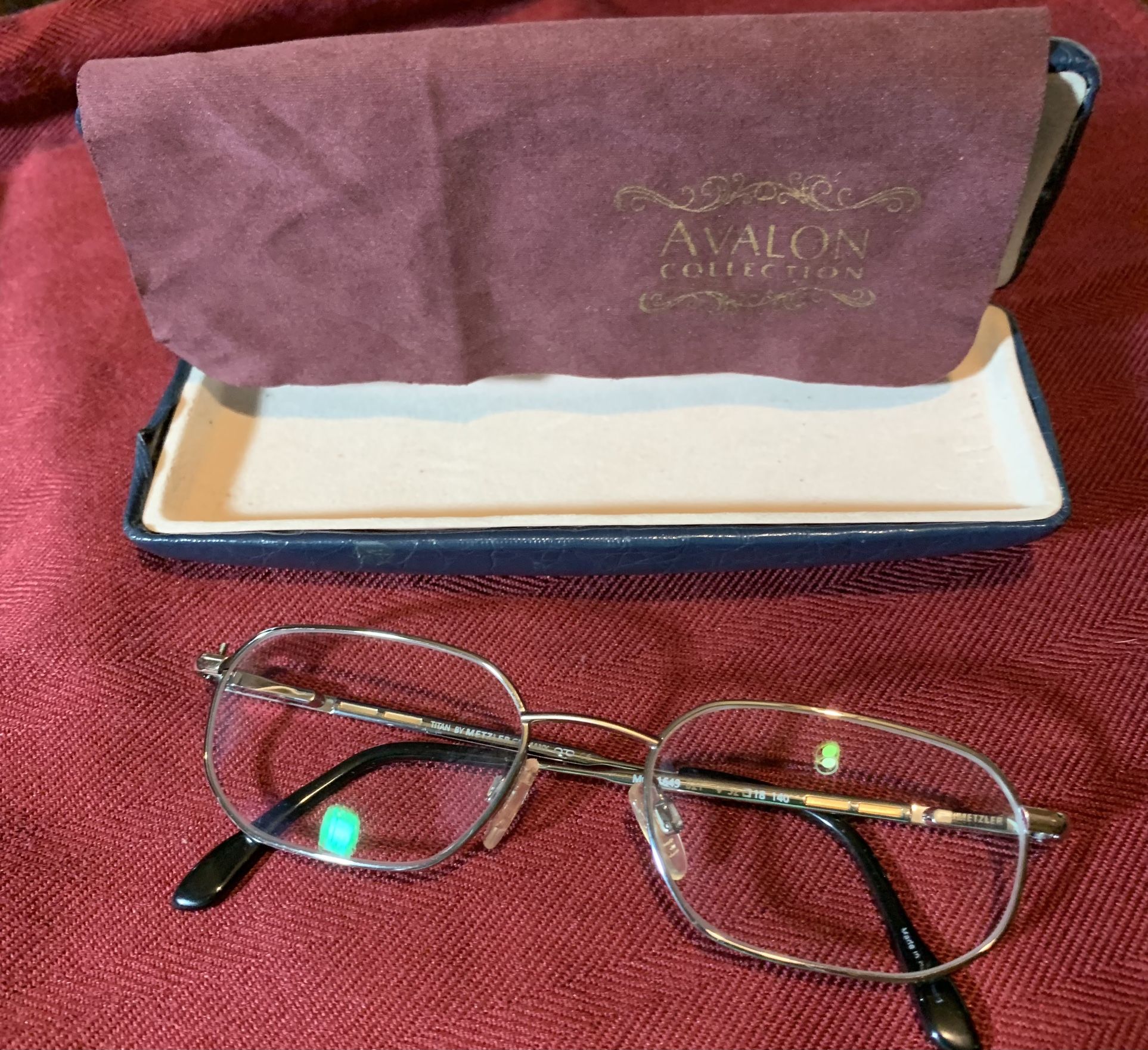 Titan Glasses by Metzler. MOD 164 021