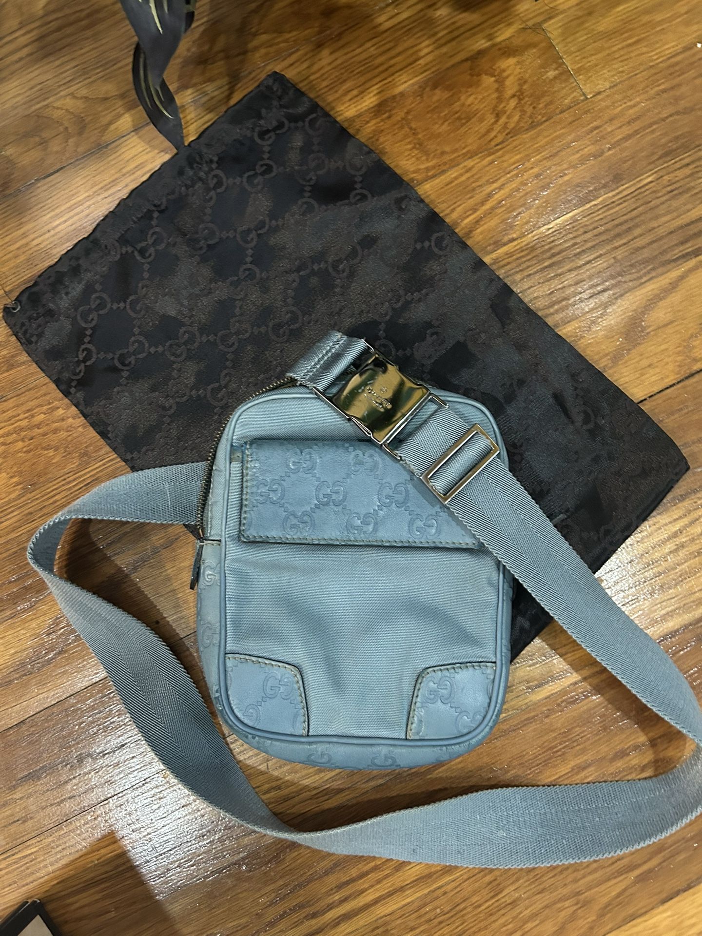 Vintage Gucci Guccissima Blue Leather Unisex Crossbody/Side/Waist Bag
