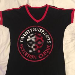 Hot Topic twenty one pilots T-shirt