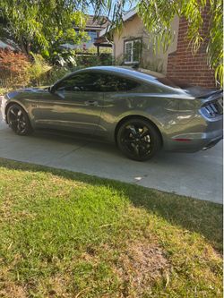 2022 Ford Mustang