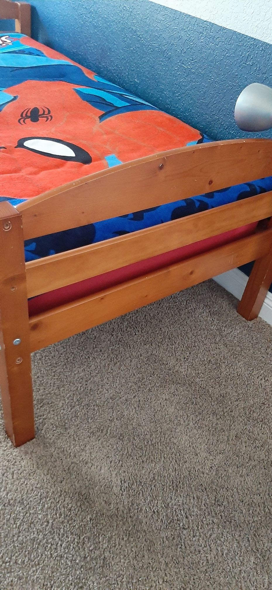 Twin bed frame