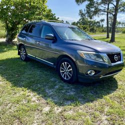 2014 Nissan Pathfinder SL Sports Utility 4D