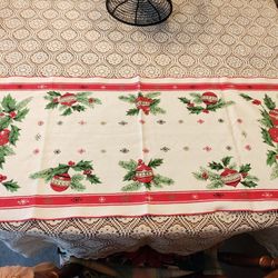 Vintage Xmas Runner
