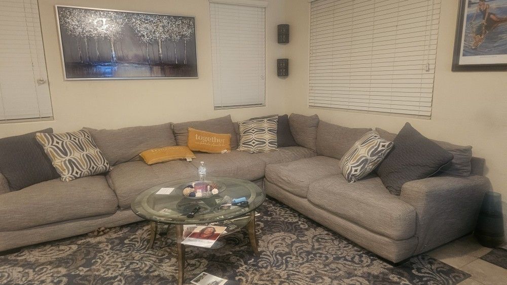 Sectional Sofa