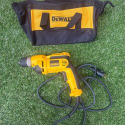 DEWALT 8 Amp Corded 3/8 in. Variable Speed Drill