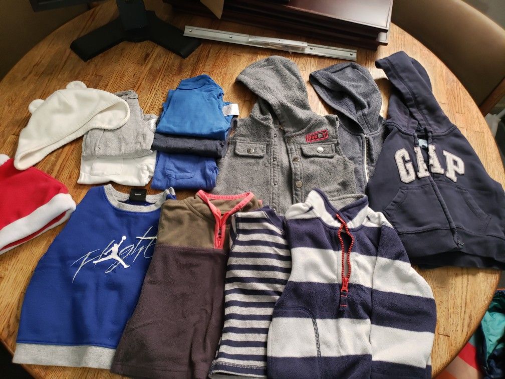 BABY BRANDED clothes