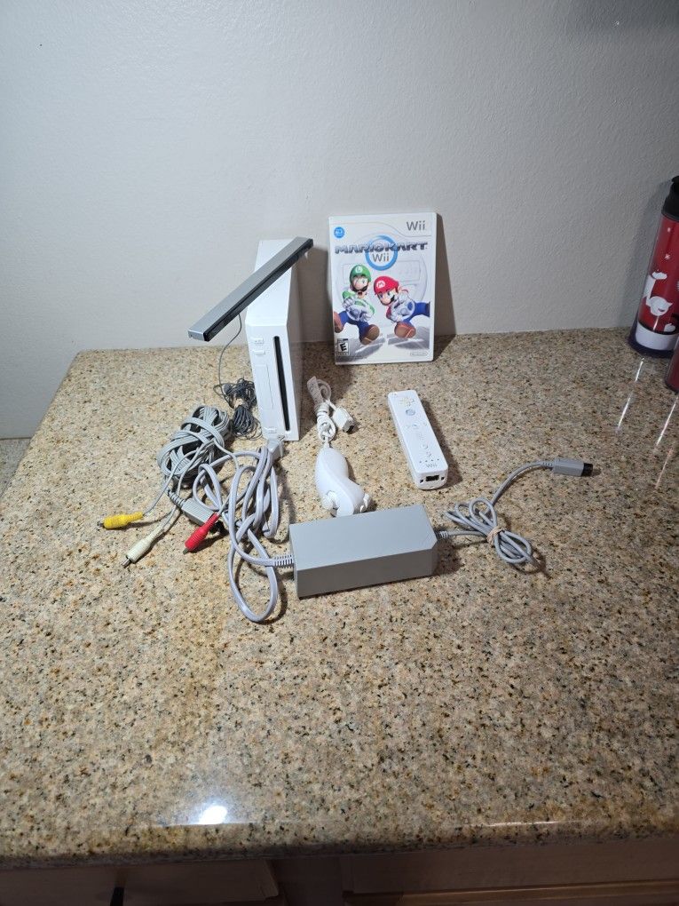 Nintendo Wii Complete With MarioKart 