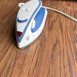 Sunbeam compact Travel Steam Iron