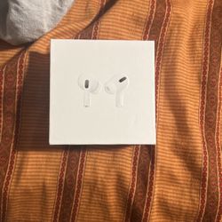 AirPods Pro MagSafe Case