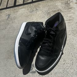 Jordan Mid 1 SE Space Jam