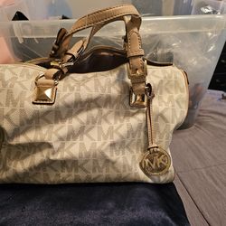 Mk purse