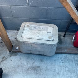 Electrical Planter Box