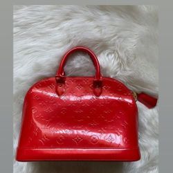  Louis Vuitton Bags