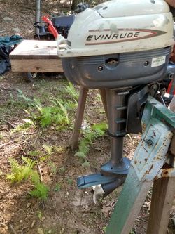 1960's lightweight evinrude boat motor