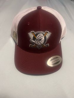 Hat pin