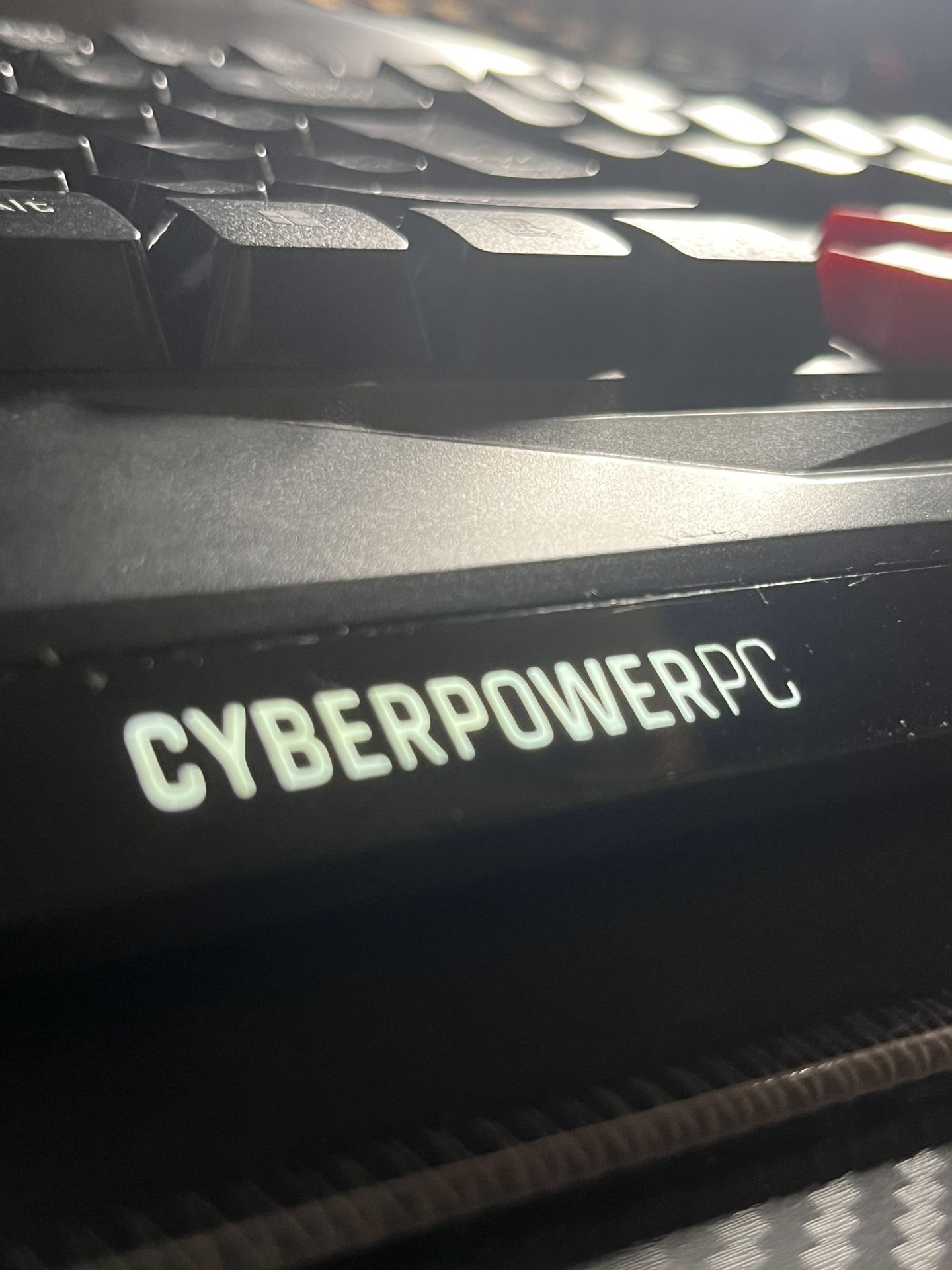 Wired Cyberpower Multimedia Gaming Keyboard