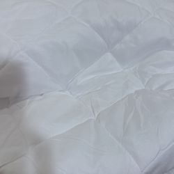 Quilted Queen Mattress Topper