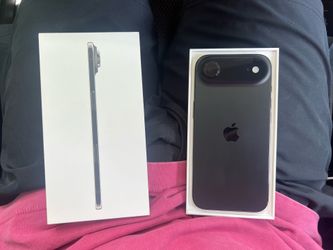 iPhone Air 256GB UNLOCKED
