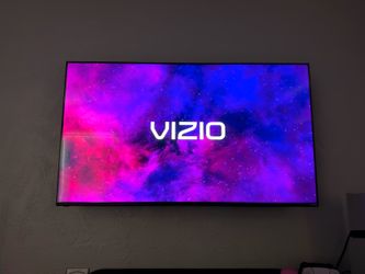 50" Vizio Quantum 4K Smart TV - Excellent Condition