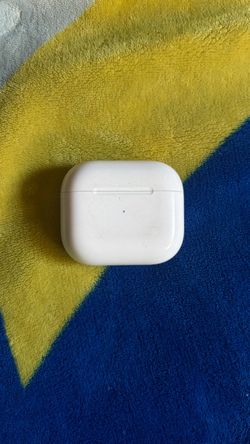 Apple AirPods (3rd Generation)