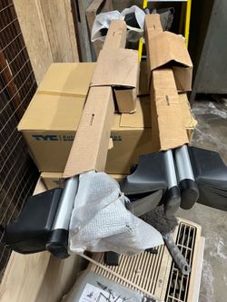 Audi Q5 original roof rack new.