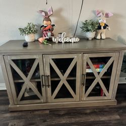 TV Console
