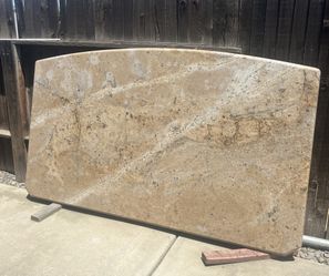 Granite Island Countertop - Bull Nose