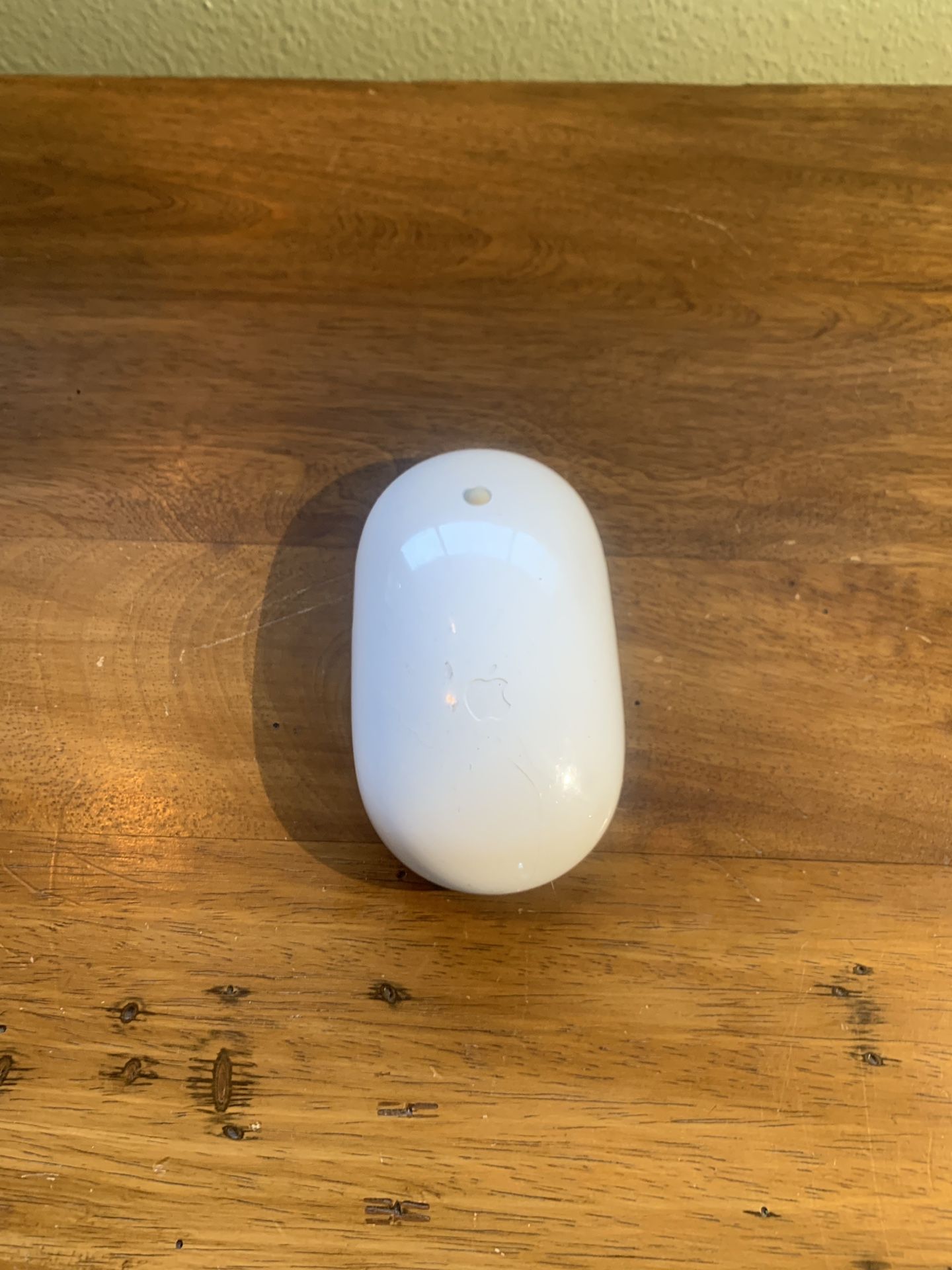 Bluetoooth wireless Apple mouse