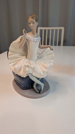 Lladro- Nao porcelain figurine