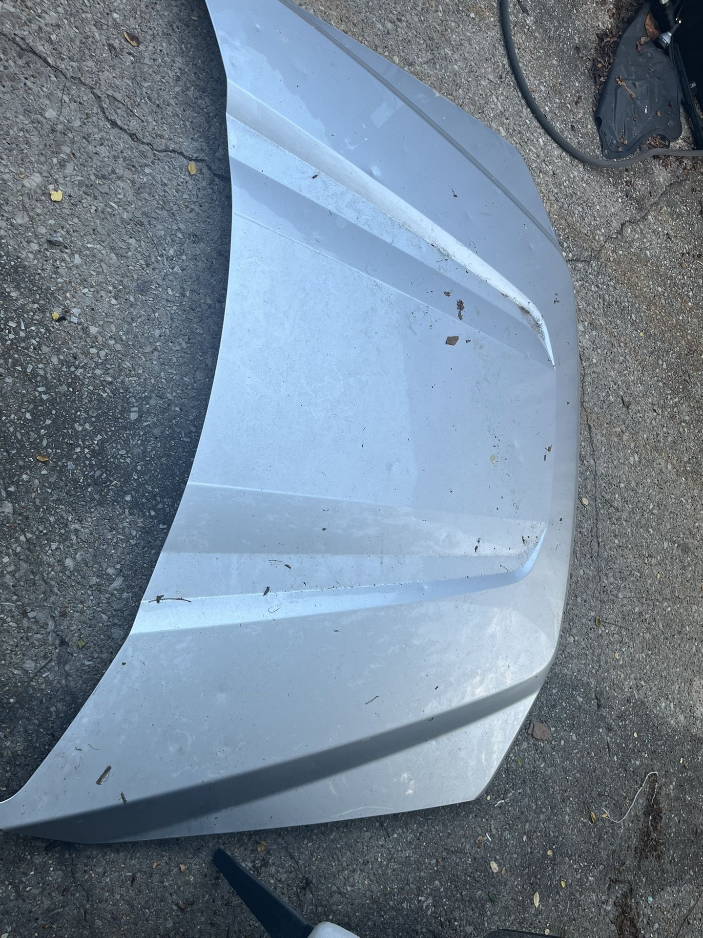 Ford F150 Hood Has Hail Damage For 2020