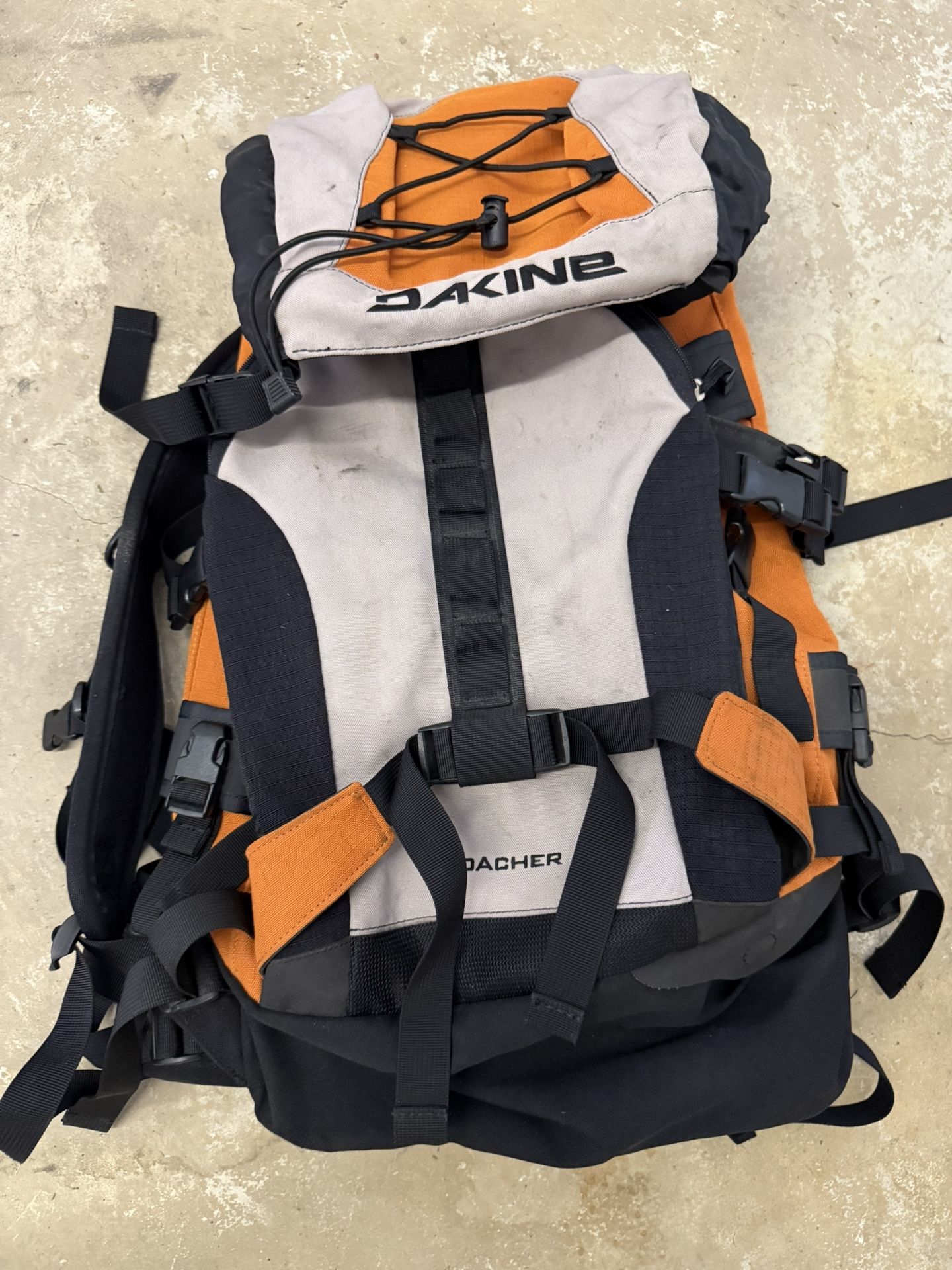Dakine Backpack With Internal Frame